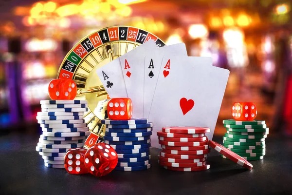 kudus toto mobile app interface showing sportsbook and live-dealer options